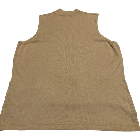 Laura Plus: Women's Turtleneck Sleeveless Plus-Size Sweater - Picture 3 of 5